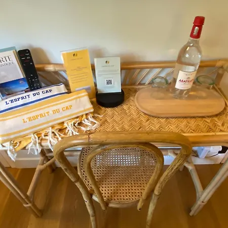 Nocleg ze śniadaniem L Esprit Du Cap *